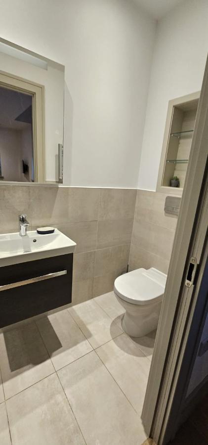 Studio Flat In Tottenham ロンドン エクステリア 写真