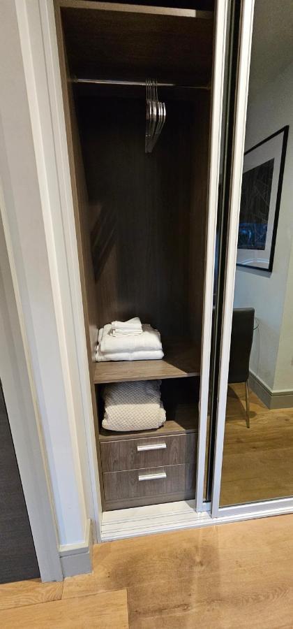 Studio Flat In Tottenham ロンドン エクステリア 写真