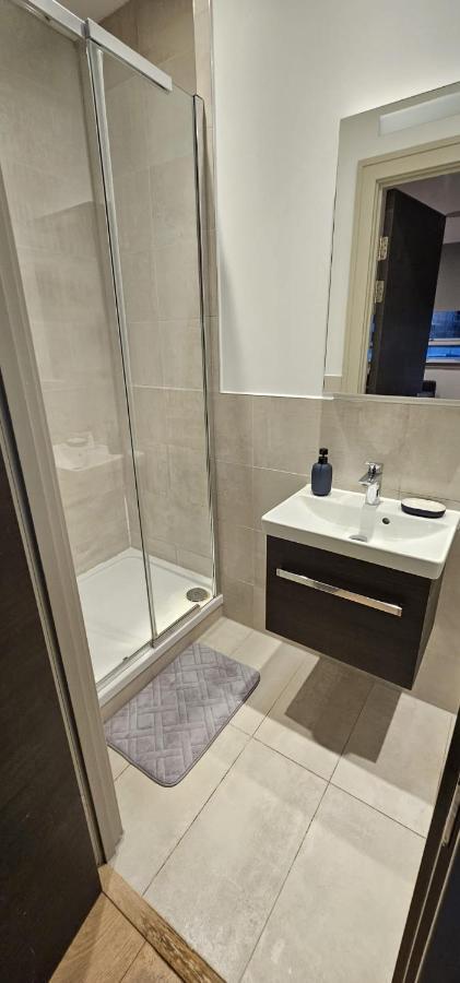 Studio Flat In Tottenham ロンドン エクステリア 写真