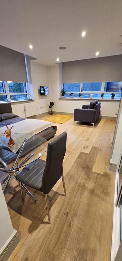Studio Flat In Tottenham ロンドン エクステリア 写真